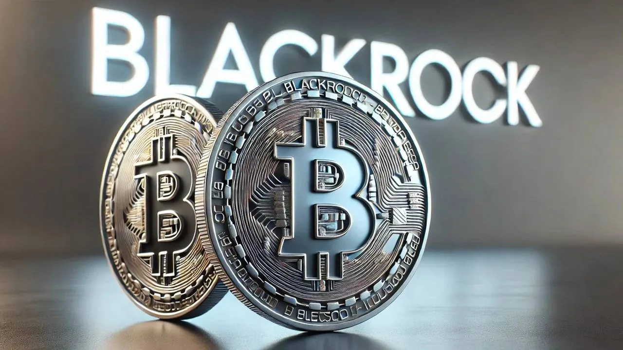биткоины на столе на фоне размытого логотипа BlackRock, символизирующие работу с крипторынком и риски ошибок в трейдинге